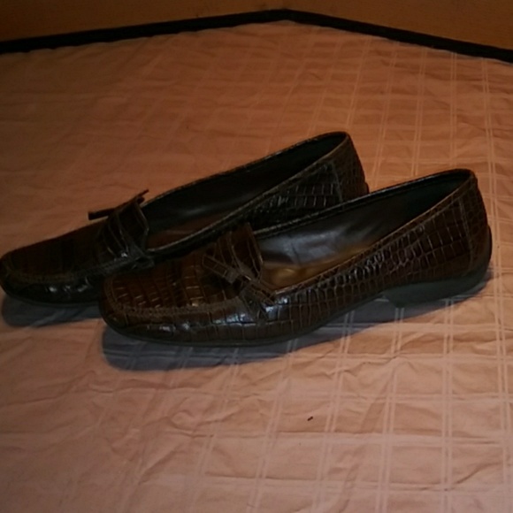 Michelle D loafers - Picture 2 of 7